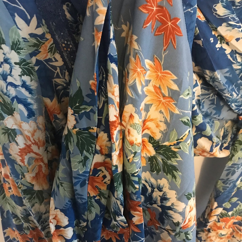 Tiny Blue Motif, Long Sleeve Knee-Length Dress, New with Tags - Picture 9 of 11